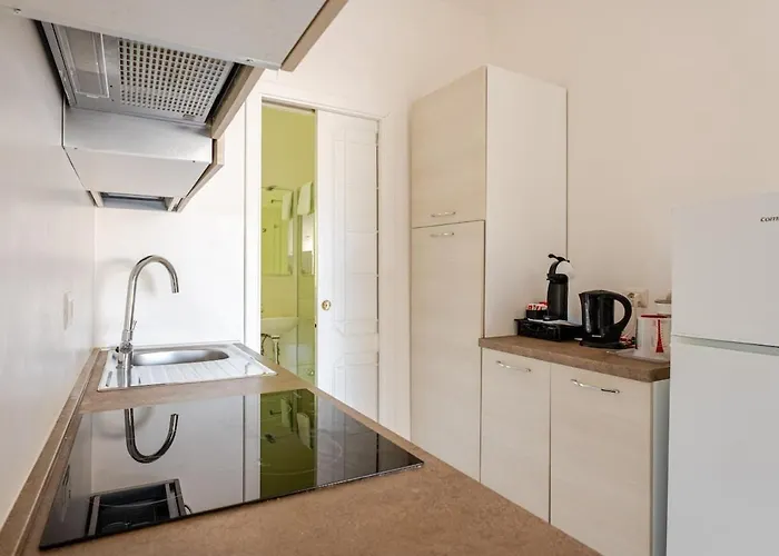 Alimede Апартаменты Позитано