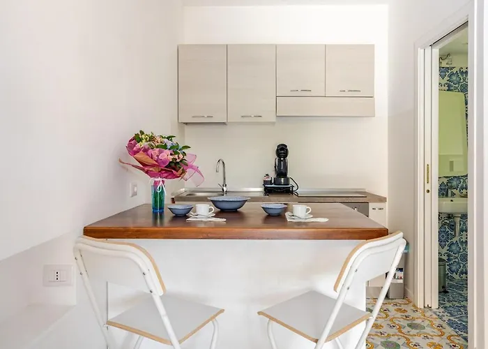 Alimede * Позитано